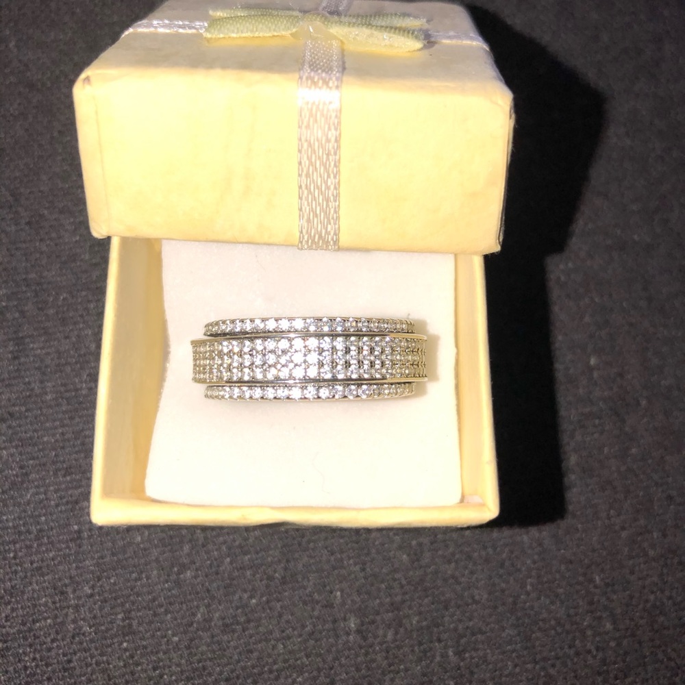 Sterling Silver Women’s zircon Rotatable Ring